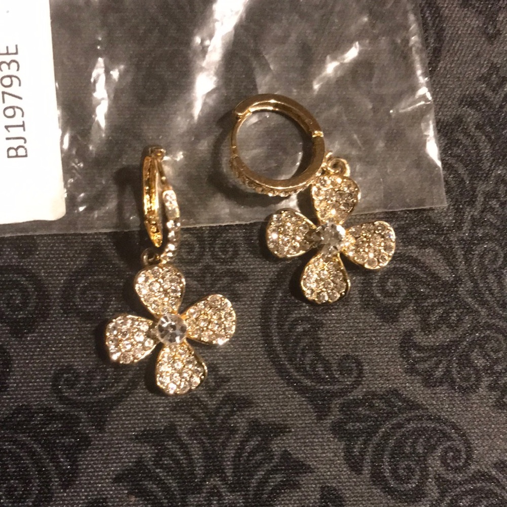 Earrings by BE-Je Designs.